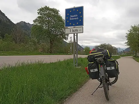 Grenzübergang Deutschland zu Österreich